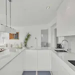 Polo Apartments, Jacaranda 8